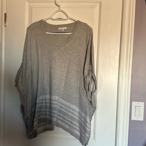 RW&CO. Tops - RW&CO poncho with 3/4 sleeves - 5 for $20 for items marked with ⭐️